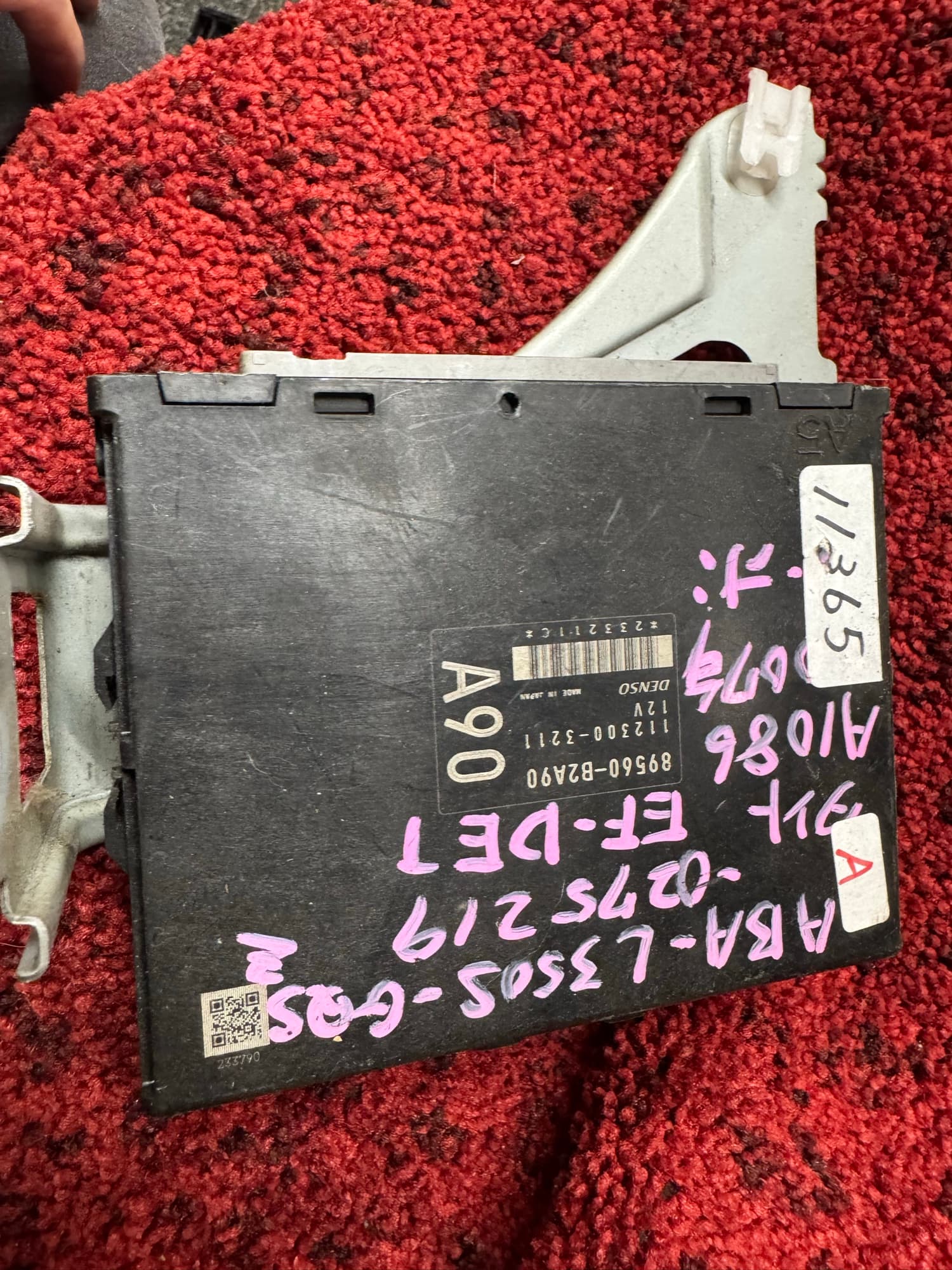 89560-B2A90 Daihatsu Tanto thumbnail 3