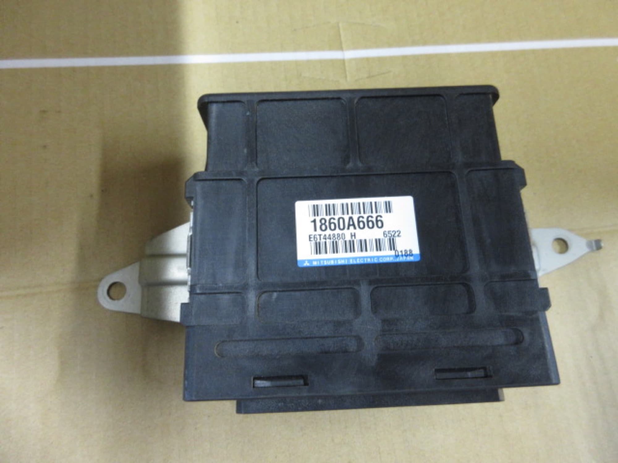 Nissan Clipper Engine Control Unit (ECU)